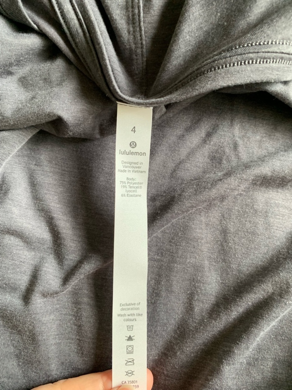 lululemon athletica Lifted Balance  Long Sleeve Asymmetric Top Size 4 - Picture 5 of 6